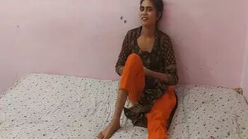 Hot Desi Girl Gets Pounded Hard and Creamed in This Wild Masturbation Vid.