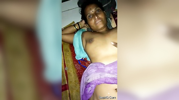 Cameraman Fucks Indian Aunty, Shamelessly Films Every Juicy Detail!