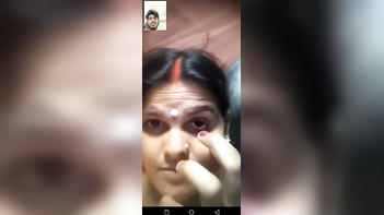 Bihari Bhabhi's Live Cam Pussy Show - Watch Her Wild, Wet Masturbation Action!