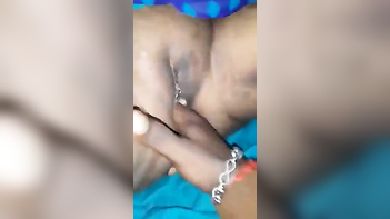 This Horny Plump Desi Slut Get Her Wet Pussy Fingered Hard in Leaked MMS Video