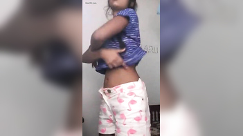 Hot Sri Lankan Babe Gets Her Tight Pussy Pounded in New Leaked Video.