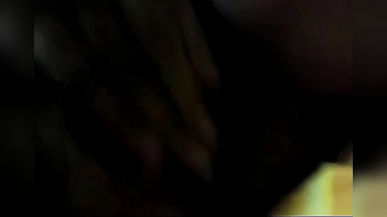 Chubby Desi Wife Furiously Rubs Her Hairy XXX Twat in Solo Sex Video