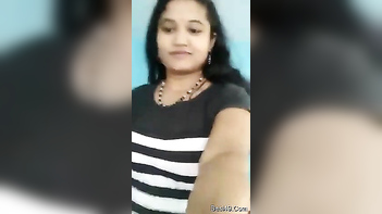 Desi Bitch Gets Pounded Hard, Moaning and Screaming in Ecstasy
