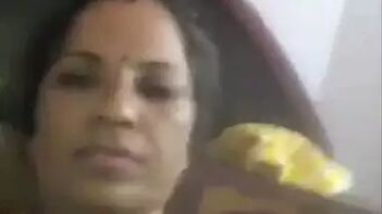 Desi Akka's Wet Pussy in Hardcore Chudai Action - Indian Porn Tube.