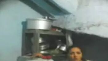 Tamil Bhabhi Getting Ravaged in the Kitchen - Hardcore Kitchen Sex Action