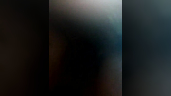 Naughty Bangladeshi Boudi in Saree Furiously Fingering Her Wet Yoni