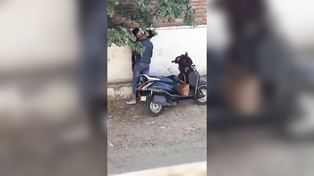 Tamil Girl Gets Pounded Hard on the Road in Khet, Wild Sex Caught on Camera