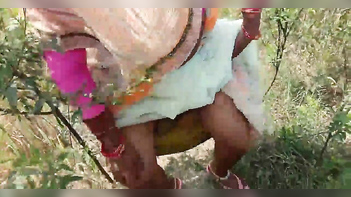 Desi Bhabi Gets Pounded Outdoor by Horny Devar