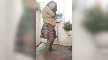 Bhabhi Gets Nailed Hard - Holi Special Video of Rough Fucking and Messy Facials