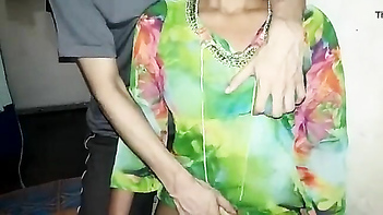 Soft Soft Girl Link - Juicy Pussy Stretched Wide in HD!