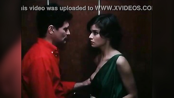 Desi Babe Gets Pounded Hard in This Indian Porn Tube Video.