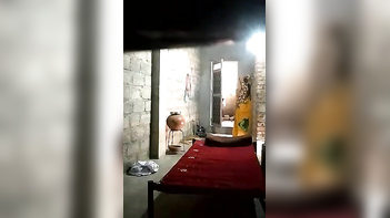 Desi Maid Caught in Hidden Honey Trap - Raw Indian Porn Tube Action.