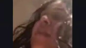Desi Bhabi's Juicy Pussy Live on Cam - Hardcore Indian Porn Action.