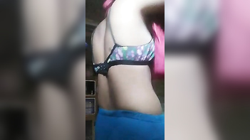 Indian Village Babe Caught Naked on Cam, Holy Shit She's Fucking Hot and Horny.