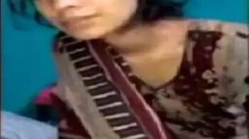 Hot 19-Year-Old Indian Teen Gives Mind-Blowing Blowjob - Watch Now!