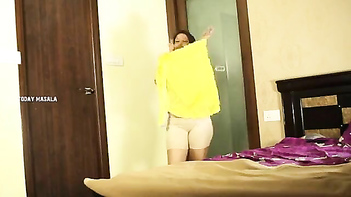 Horny Mallu Aunty Soapy Tits and Ass Scrubbed Hard in Apartment Shower.