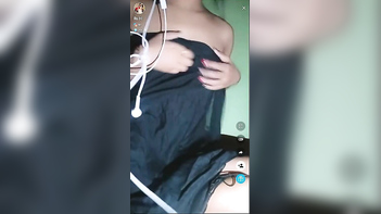 Hot College Babe's Wild Cam Show - Hardcore Indian Porn Tube Action.