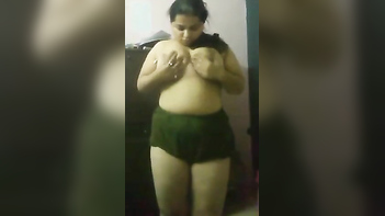 Desi Slut's Hairy Cunt Stuffed Hard While Her Tits Bounce - Indian XXX Tube.