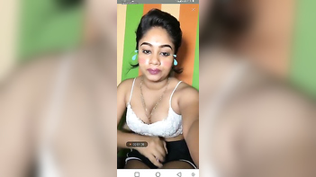 Busty Indian Babe Gets Wild in Live Video, Fucking and Sucking Hard!