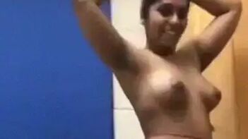 Fiery Tamil Babe's First Time Exposing Herself - Hot Indian Porn Tube Action!