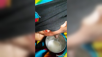 Desi Babe Milks Her Juicy Nipples in Wild Indian Porn Tube Action!