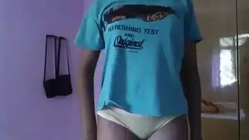Hot Desi Babe in Pink Bra & Yellow Panties Fucked Hard and Swearing Like a Boss.