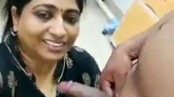 Kannur Ammayi: Kambikuttan Kunna Sucking Hospital Sex - Filthy Whore Fucked Hard by Doctor