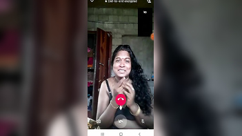 Dehati Chick Shows Off Her Pussy in Steamy WhatsApp Chat Video Call