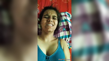 Indian Babe Pounds the Mattress in Two Juicy Clips