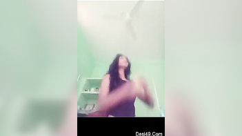 This Dirty Indian Slut Strip and Fuck Hard in Hot Amateur Porn Compilation