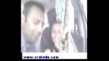 Muslim Bhabhi's Lustful Desi Sex Adventure in Dubai - Taking Big Lunds in a Taxi!