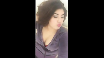 Punjabi Office Girl Flaunts Her Big Boobs for Desi Sex