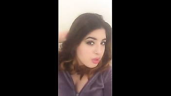 Punjabi Office Girl Flaunts Her Big Boobs for Desi Sex