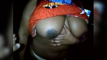 Desi Mallu Aunty's Big Boobs Bared & Squeezed Firmly