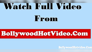 Indian Couple Get Wild and Messy in Public Park Outdoor Sex Session