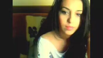 Sana Khan's Wild Webcam Show - Indian Babe Fucking and Sucking on Porn Tube!