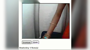 Chick Rides a Massive Dildo, Wish It Was My Face Swapping Places Any Day