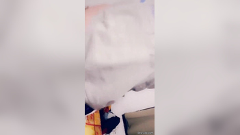 Fiery Indian Babe Screams and Squirts While Fingering Her Wet Pussy