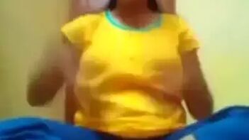 Hot Tamil Girl with Huge Boobs Gets Pounded Hard in Indian Porn Tube Video.