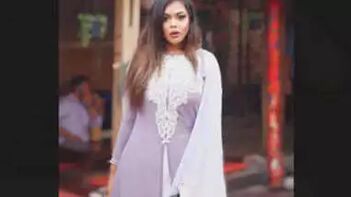 This Horny Bangladeshi Babe Jafnah Rahman Fuck, Finger, and Curse in Hot Action.