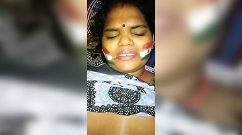 Busty Indian Bhabhi Gets Pounded and Creamed on Her Belly - HD Indian Porn.