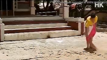 Hot Mallu Aunty Gets Pounded Hard in This Indian Porn Tube Video.