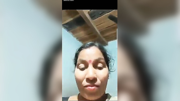 Village Aunty Gets Her Pussy Pounded in Scandalous Expose Video