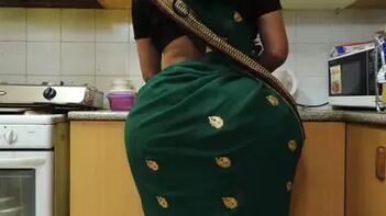 Desi Bhabhi's Big Juicy Butt in Hardcore Indian Porn Tube Video.