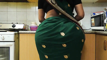 Desi Bhabhi's Big Juicy Butt in Hardcore Indian Porn Tube Video.