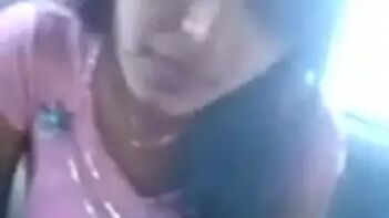 Wild Amateur Indian Babe Gets Pounded Hard in a Car - Juicy Pussy Fucked Raw!