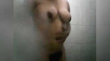 Hot Lankan Babe Soaps Up Her Juicy Tits and Gets Fucked Hard.