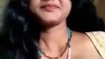 Fiery Aunty's Nude Rampage - Wild Indian Porn Tube Adventure Unleashed!