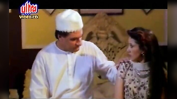 Hot Indian Slut Gets Pounded Hard and Creamed in This Raunchy Tube Video.