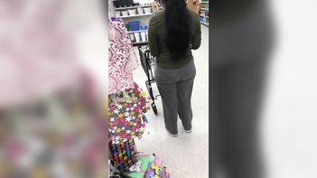 Arabic X Latina Housewife Candid Moments Caught on Camera